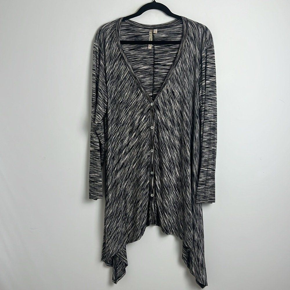 Comfy‎ USA Large Black Stripe Button Front Shark Bite Hem Longline Tunic Top